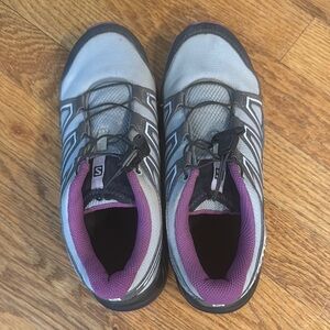 Women's Gray and Purple Athletic Shoes